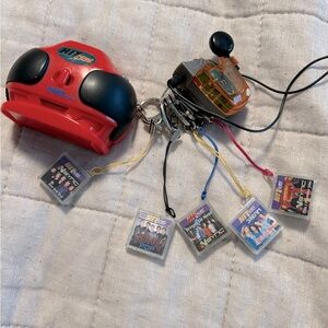 Vintage HIT CLIPS Bundle: Boombox Player, Headphone Player & 5 clips. All work!